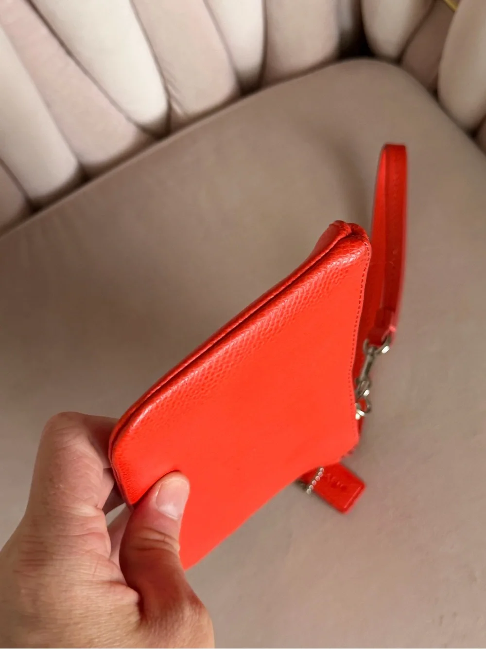 Coach F52850 Crossgrain Leather Small Wristlet in Orange 🍊